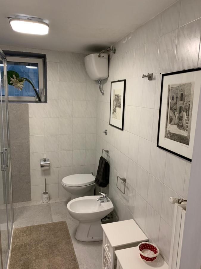 Apartment City Center Eighty-Five Bari Extérieur photo