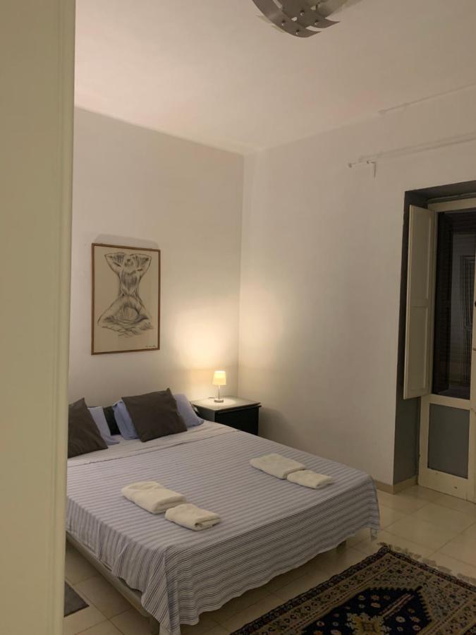 Apartment City Center Eighty-Five Bari Extérieur photo