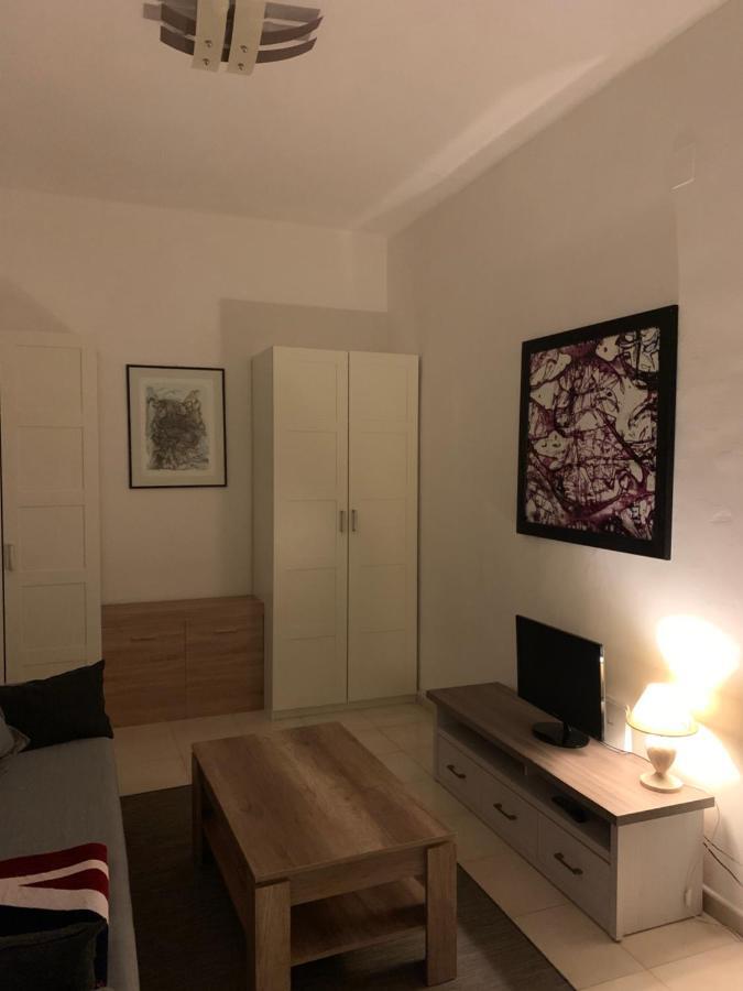Apartment City Center Eighty-Five Bari Extérieur photo